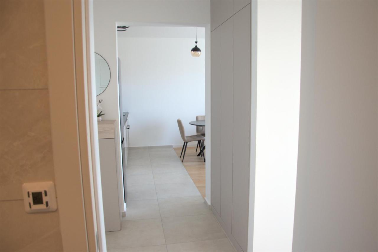 זאדאר Apartman Lovre מראה חיצוני תמונה